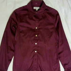Banana Republic classic button down, size 2